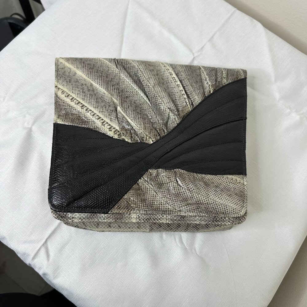 LEESANDS WOMEN VINTAGE PURSE